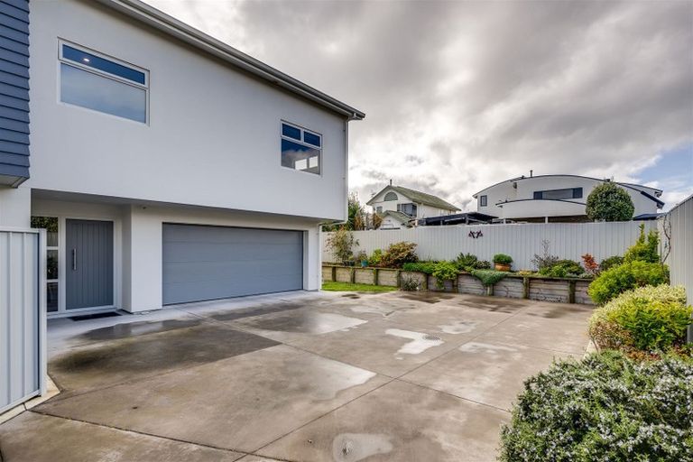 Photo of property in 216d Te Awa Avenue, Awatoto, Napier, 4110