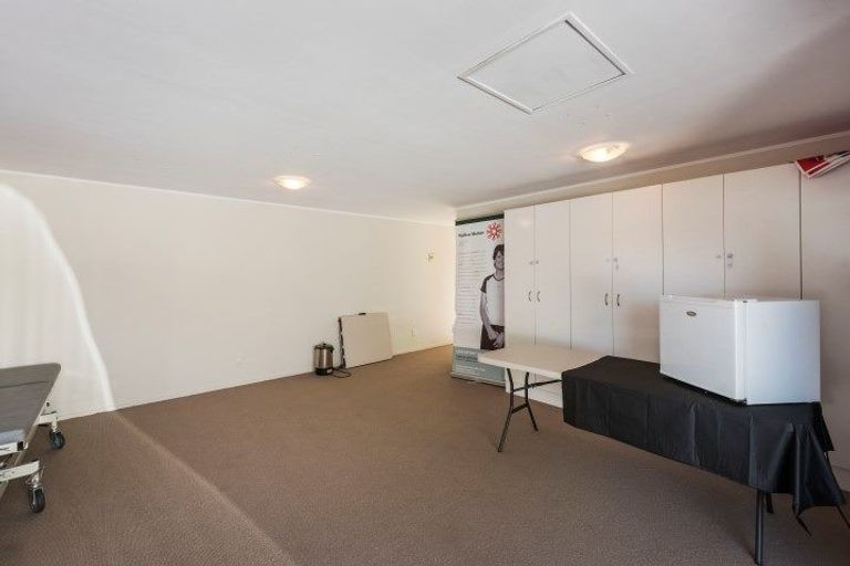 Photo of property in 176 Dominion Road, Mount Eden, Auckland, 1024