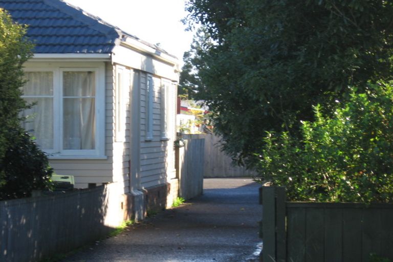 Photo of property in 47a Fairdene Avenue, Henderson, Auckland, 0610