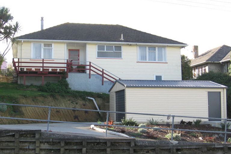 Photo of property in 115 Te Pene Avenue, Titahi Bay, Porirua, 5022