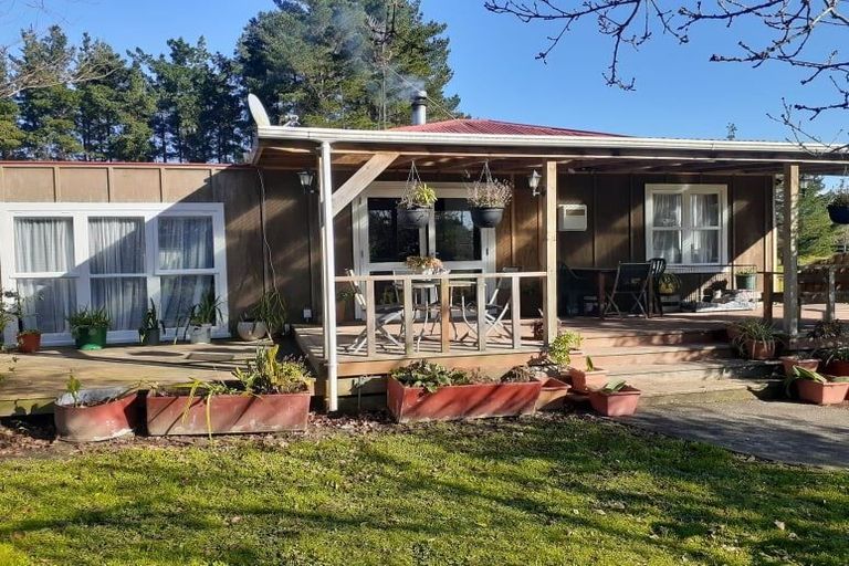 Photo of property in 30 Graham Street, Shannon, 4821