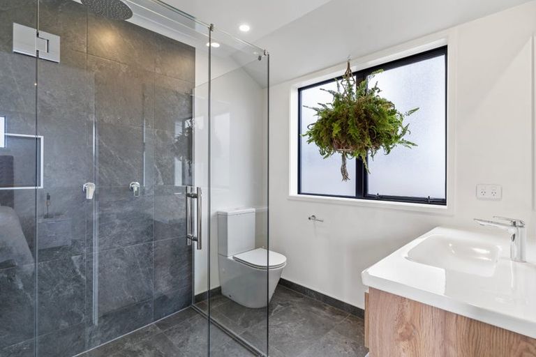 Photo of property in 4 Grahams Lane, Bell Block, New Plymouth, 4312