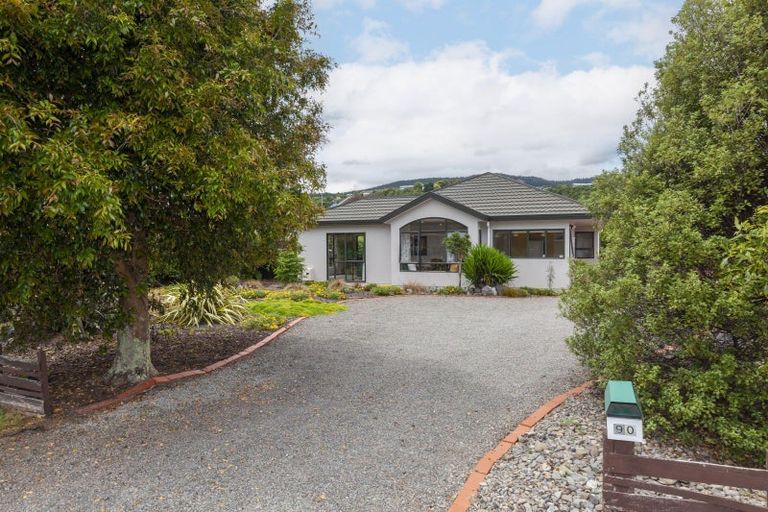 Photo of property in 90 Rimu Road, Raumati Beach, Paraparaumu, 5032