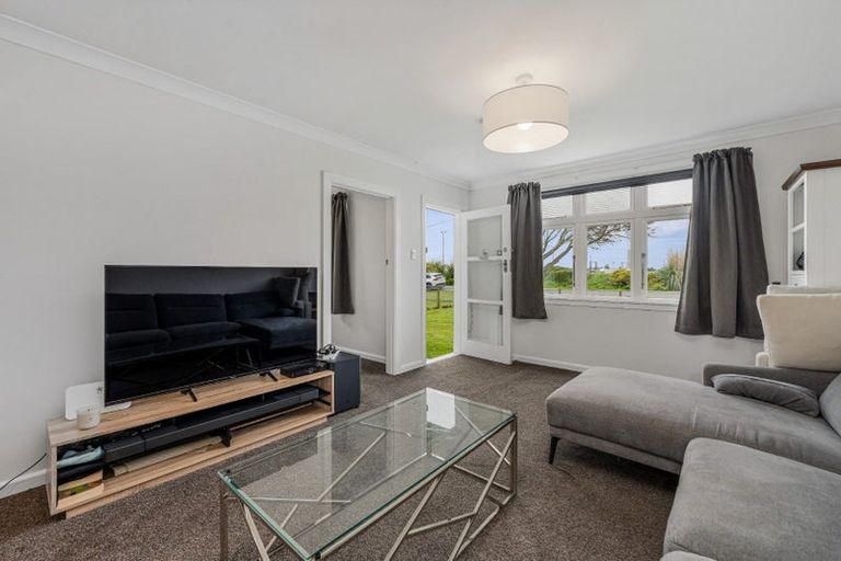 Photo of property in 5 Reserve Road, Longburn, Palmerston North, 4412