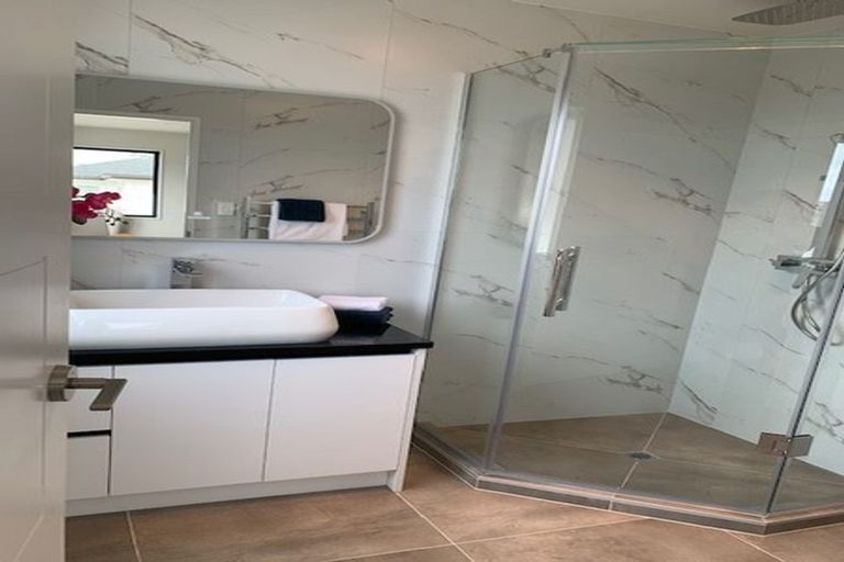 Photo of property in 7 Ballinabreen Road, Flat Bush, Auckland, 2019