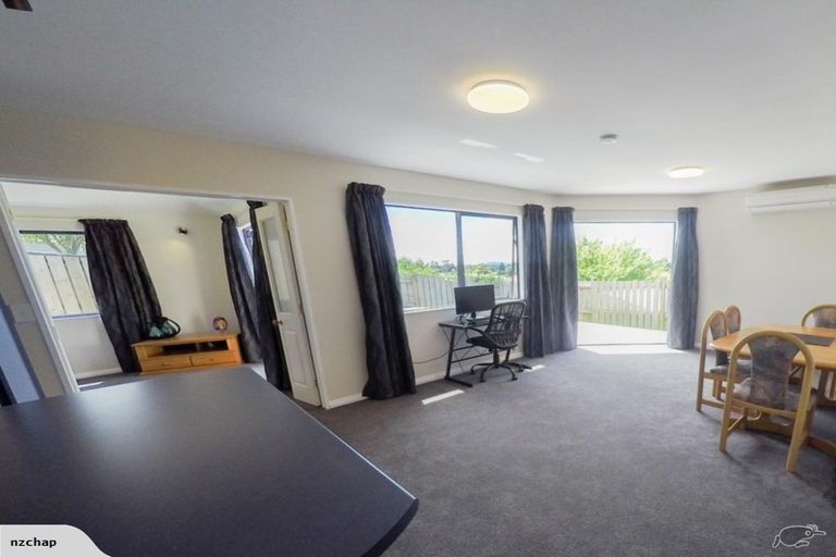 Photo of property in 57 Forest Lake Road, Forest Lake, Hamilton, 3200