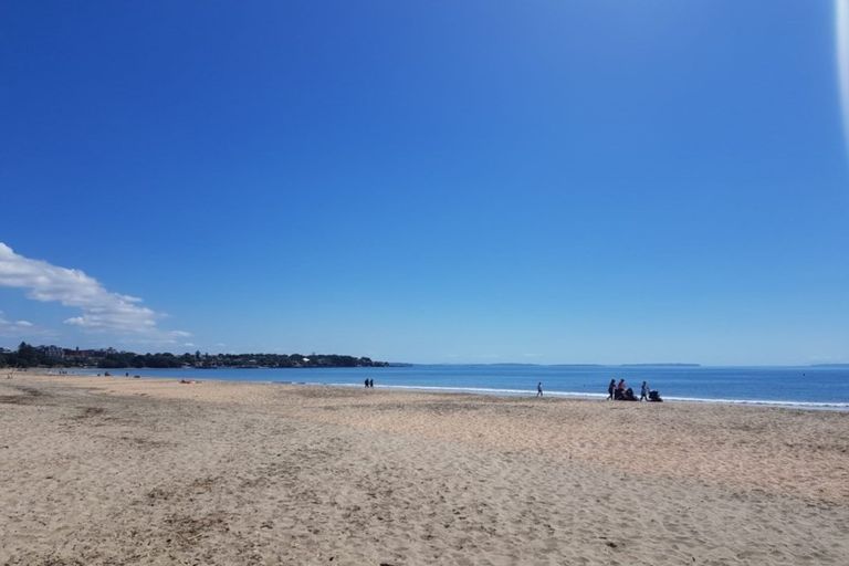 Photo of property in 35a Clifton Road, Hauraki, Auckland, 0622