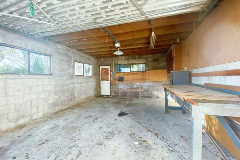 Photo of property in 4 Tree View Avenue, Glenfield, Auckland, 0629