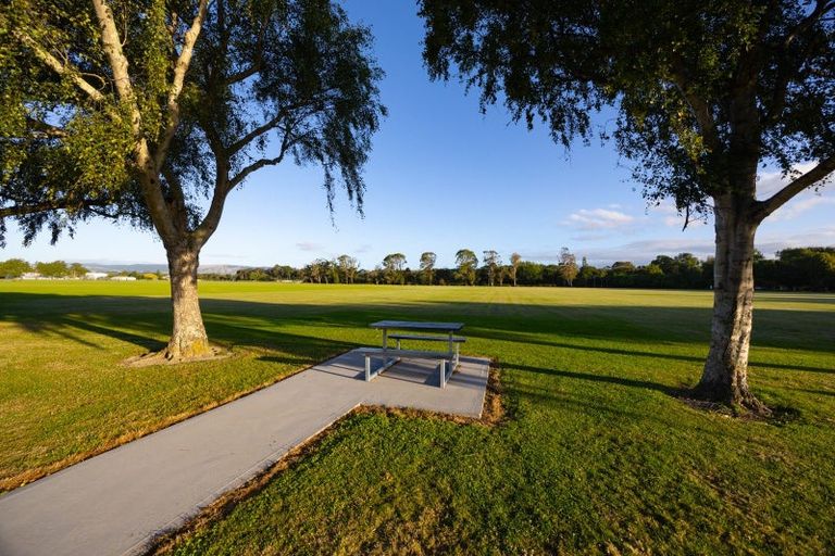 Photo of property in 9 Ranara Court, West End, Palmerston North, 4410