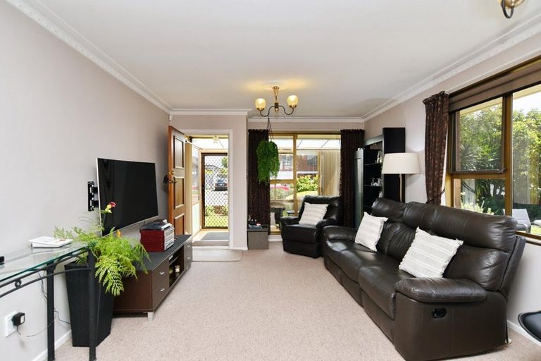 Photo of property in 1/45 Arran Crescent, Woolston, Christchurch, 8062
