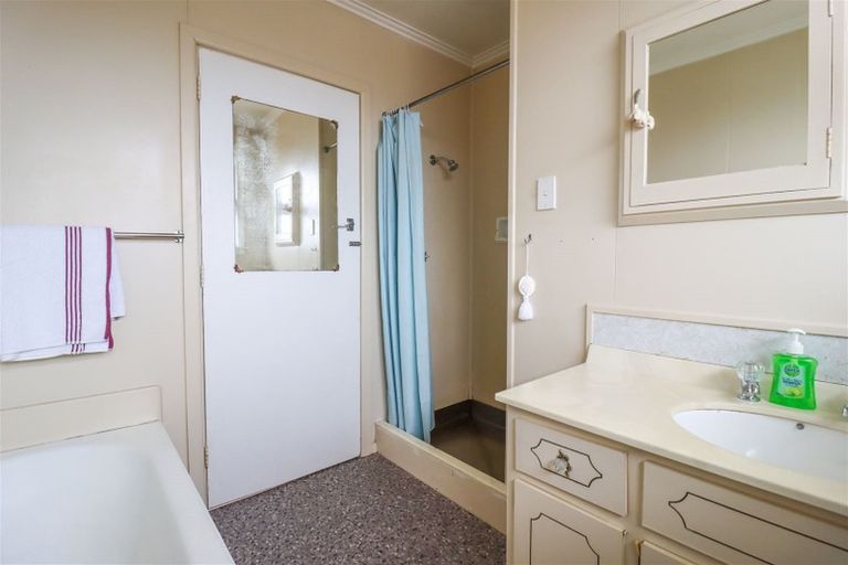 Photo of property in 57 Le Cren Street, Seaview, Timaru, 7910