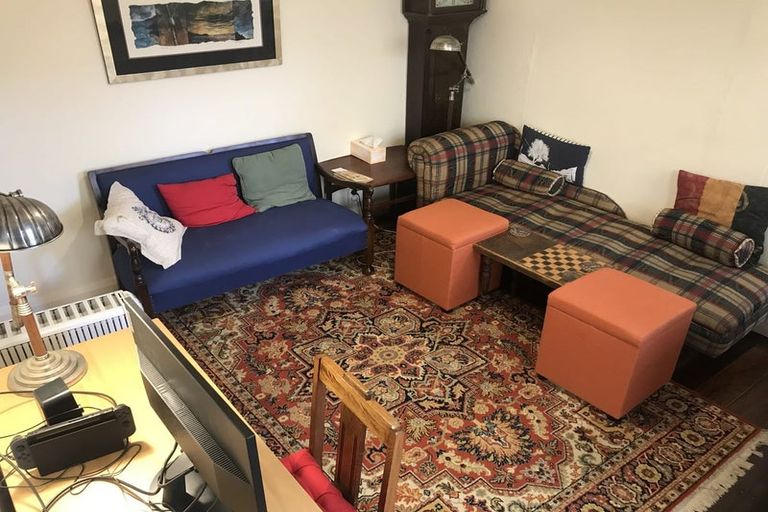 Photo of property in 25 Moir Street, Mount Victoria, Wellington, 6011