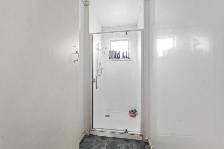 Photo of property in 73 Celia Street, Stratford, 4332