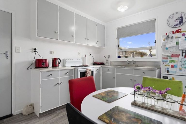 Photo of property in 20b Jefferson Place, Brookfield, Tauranga, 3110