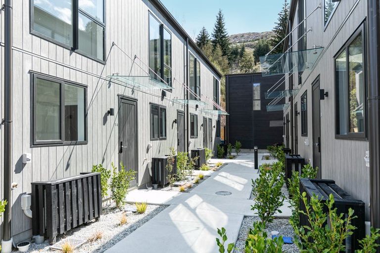 Photo of property in Coronet Peak Alpine, 42/159 Arthurs Point Road, Arthurs Point, Queenstown, 9371