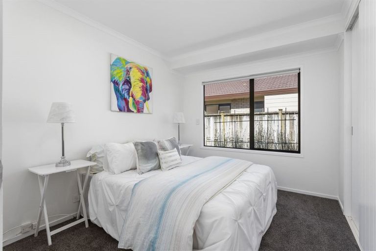 Photo of property in 78 Sheriff Place, Randwick Park, Auckland, 2105