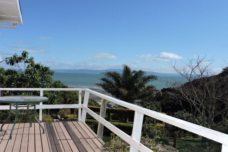 Photo of property in 15 Eames Crescent, Te Mata, Thames, 3575