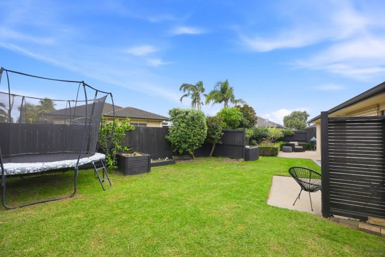 Photo of property in 20 Sarah Place, Papamoa Beach, Papamoa, 3118