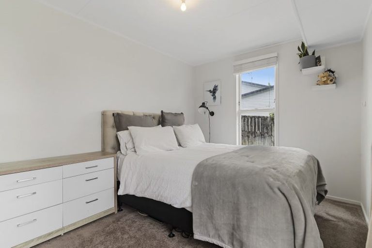 Photo of property in 59 Taurus Crescent, Beach Haven, Auckland, 0626