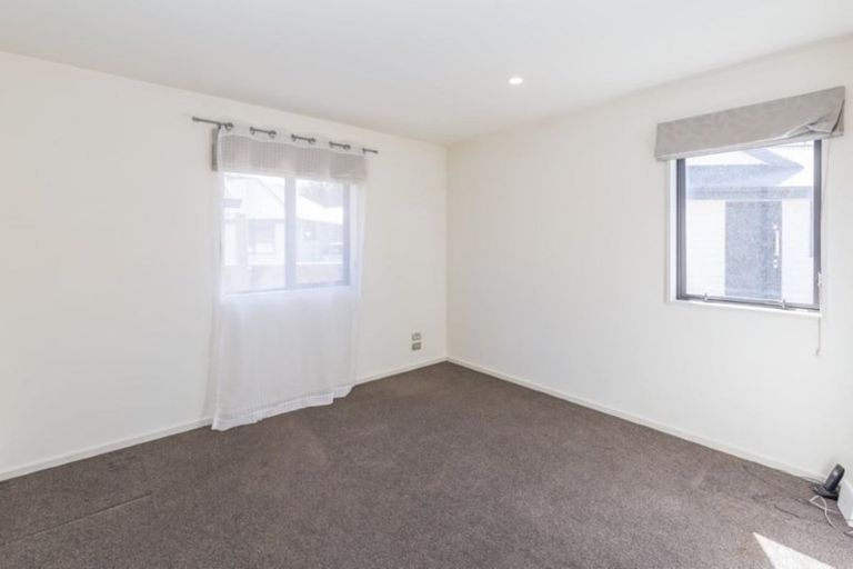 Photo of property in 2/1 Cameron Street, Sydenham, Christchurch, 8023
