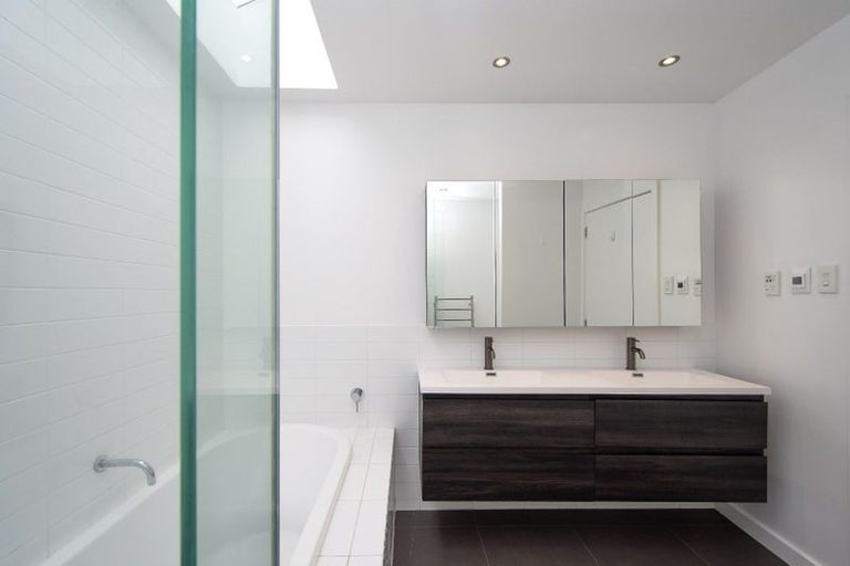 Photo of property in 41 Moreland Avenue, Papanui, Christchurch, 8053