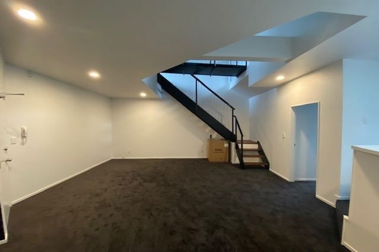 Photo of property in 6/17 Adelaide Road, Mount Cook, Wellington, 6021