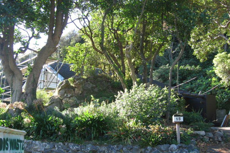 Photo of property in 15 Kowhai Street, Eastbourne, Lower Hutt, 5013