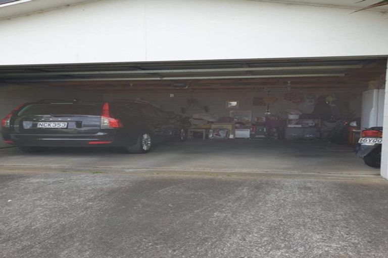 Photo of property in 19 Waitote Street, Castlecliff, Whanganui, 4501