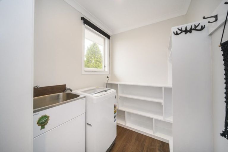 Photo of property in 18 Mcclure Street, Feilding, 4702