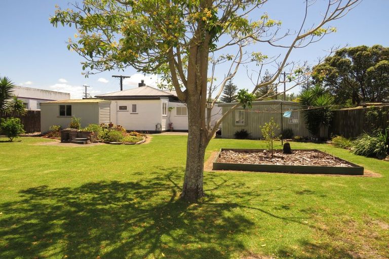 Photo of property in 134 Queen Street, Wairoa, 4108