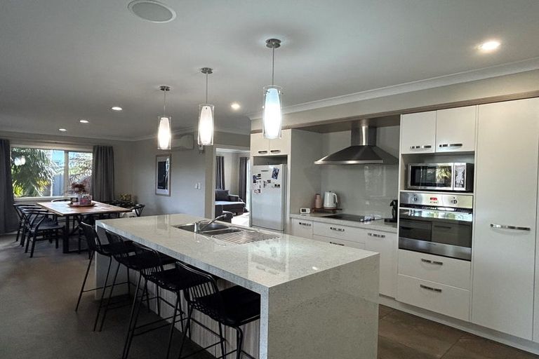 Photo of property in 6 Taieri Place, Poraiti, Napier, 4112