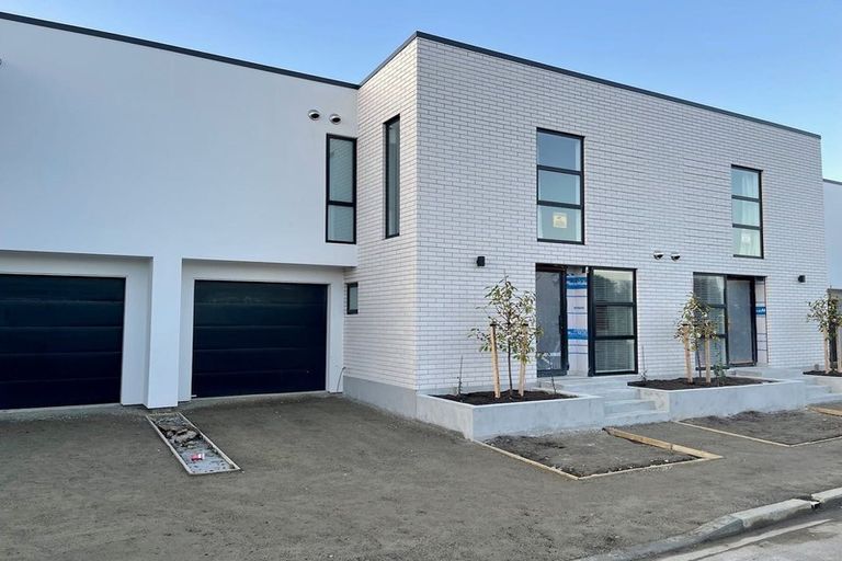 Photo of property in 58 Picton Avenue, Riccarton, Christchurch, 8011