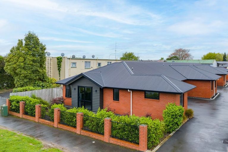 Photo of property in 1/206 Ulster Street, Whitiora, Hamilton, 3200