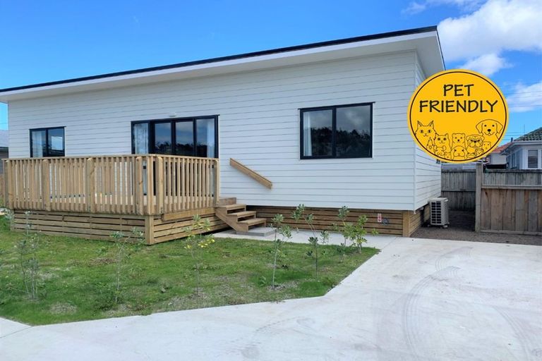 Photo of property in 10c Rosier Road, Glen Eden, Auckland, 0602