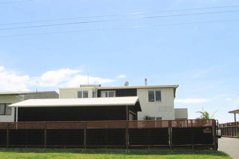 Photo of property in 1163 Papamoa Beach Road, Papamoa Beach, Papamoa, 3118