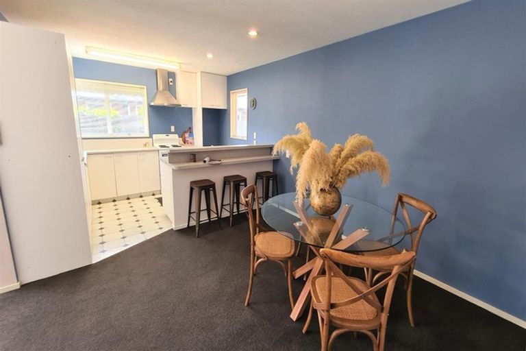 Photo of property in 3/52 Middlepark Road, Sockburn, Christchurch, 8042