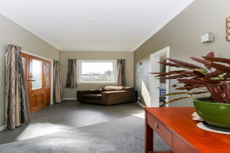 Photo of property in 147 Cracroft Street, Waitara, 4320