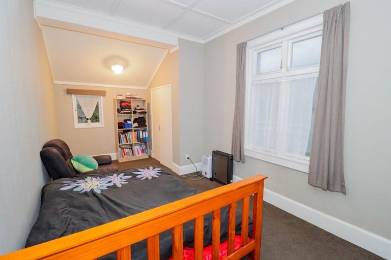 Photo of property in 92 Roy Street, Palmerston North, 4410