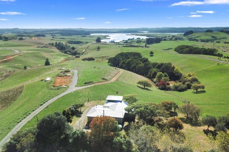 Photo of property in 35 Hauroto Bay Road, Raglan, 3295