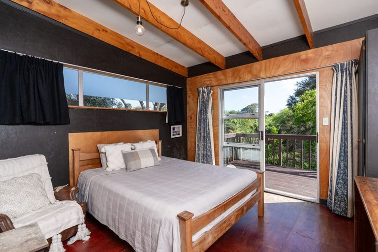 Photo of property in 6 Main Road, Raglan, 3225