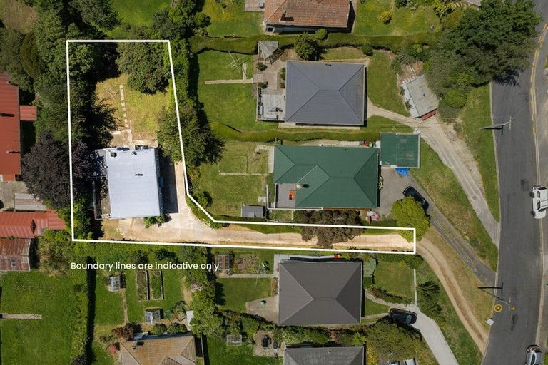 Photo of property in 8a Scotland Terrace, Green Island, Dunedin, 9018