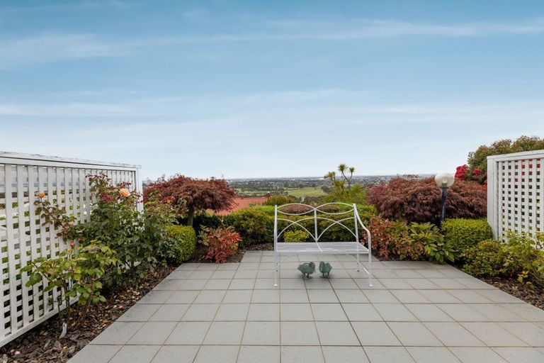 Photo of property in 1/17 Petworth Place, Westmorland, Christchurch, 8025