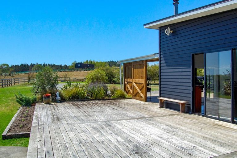 Photo of property in 1470 Oneriri Road, Kaiwaka, 0573