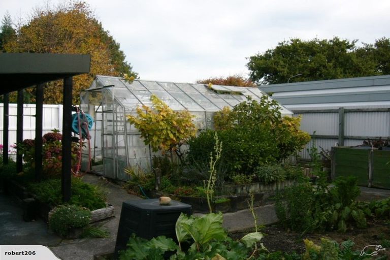 Photo of property in 147 Waimairi Road, Ilam, Christchurch, 8041