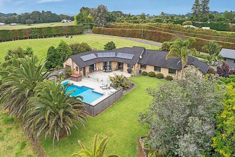 Photo of property in 593 Ngunguru Road, Glenbervie, Whangarei, 0173