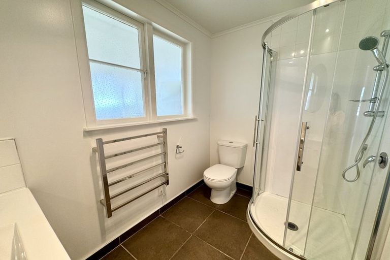 Photo of property in 74 Mcleod Road, Te Atatu South, Auckland, 0610