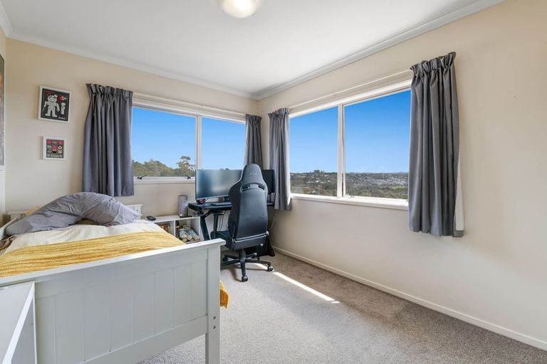 Photo of property in 4 Totara Views Drive, Red Beach, 0932