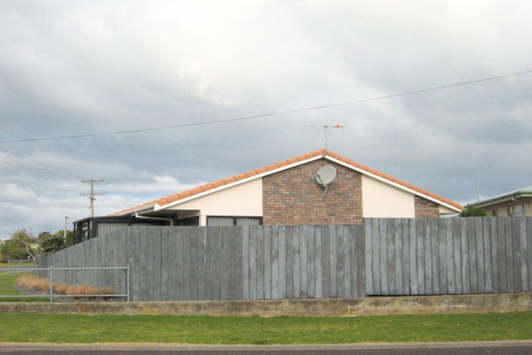 Photo of property in 309 Williamson Road, Whangamata, 3620