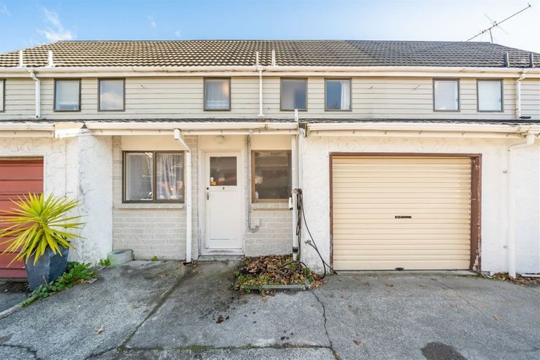 Photo of property in 8 Mchattie Lane, Clouston Park, Upper Hutt, 5018