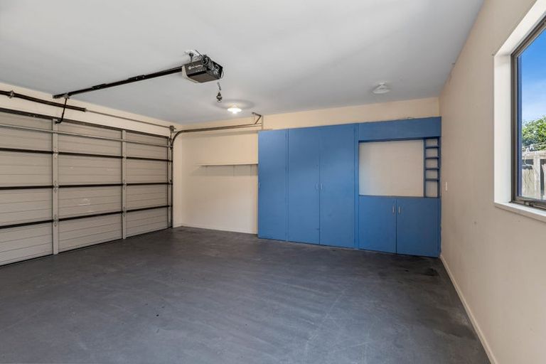 Photo of property in 1/66 Broadhaven Avenue, Parklands, Christchurch, 8083